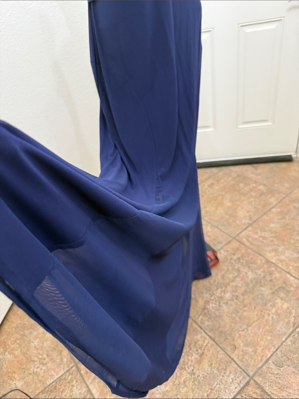 NW Nightway 16 Elegant Navy Blue Halter Maxi Dress Sheer V Inset Slimming Waist - Picture 9 of 13